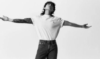 Netizen Kritik Calvin Klein Karena Editan Jungkook BTS yang Berlebihan