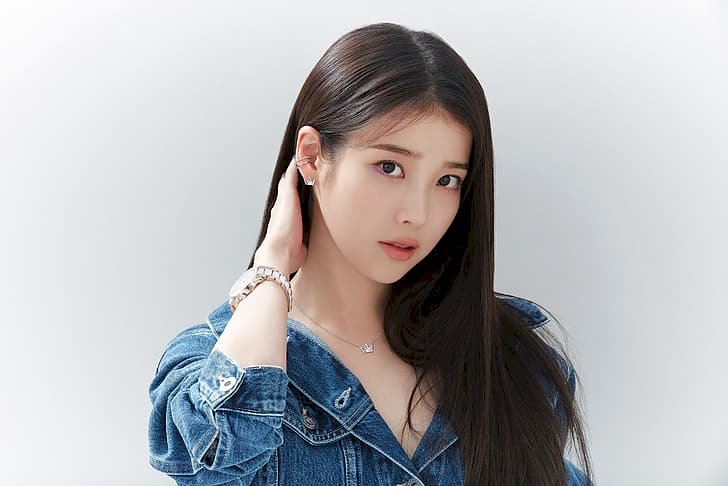 Artis-Artis Korea yang Ramai Donasi Hingga Miliaran Sambut 2024
